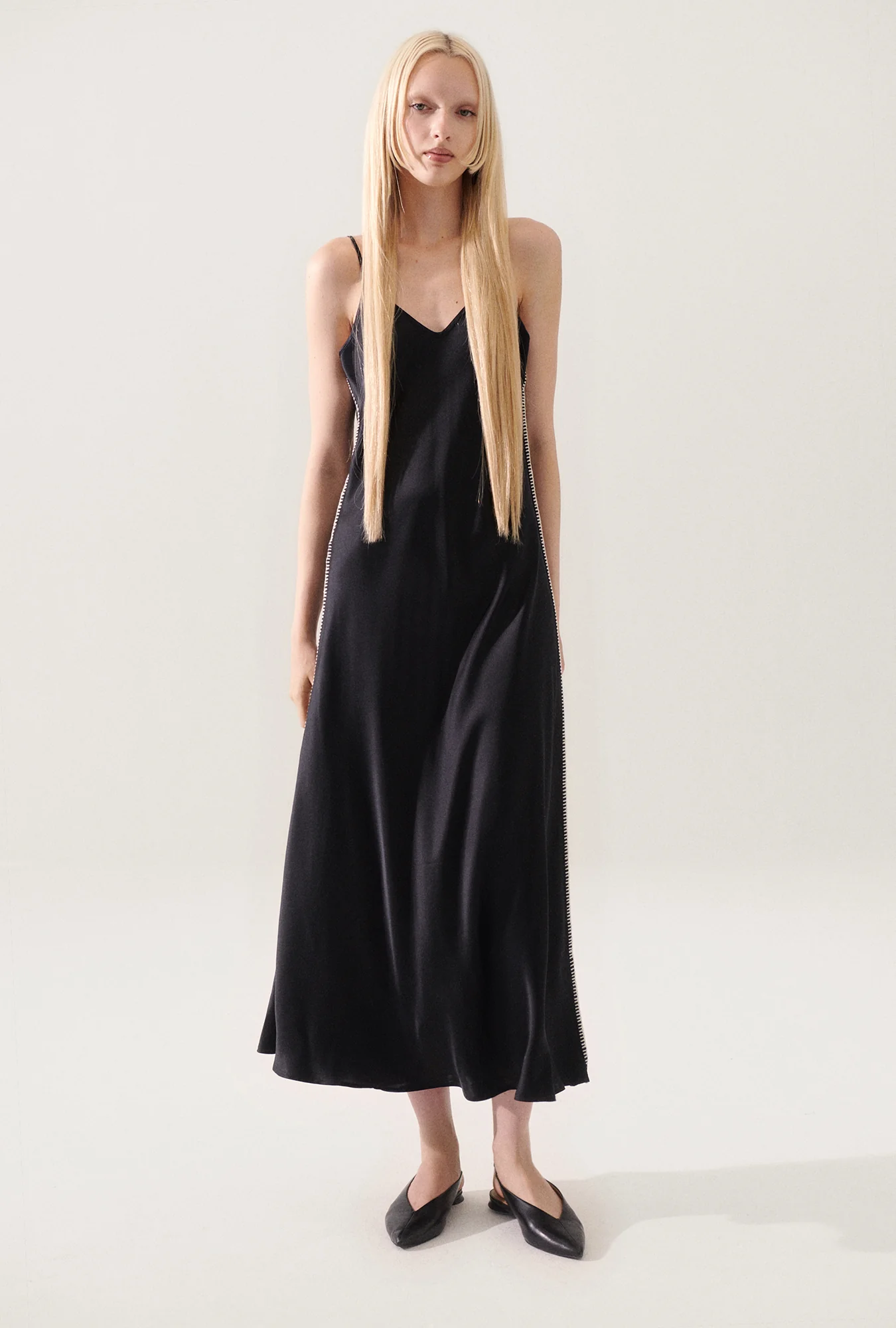 90S Slip Dress Blanket Stitch Black - Image 5