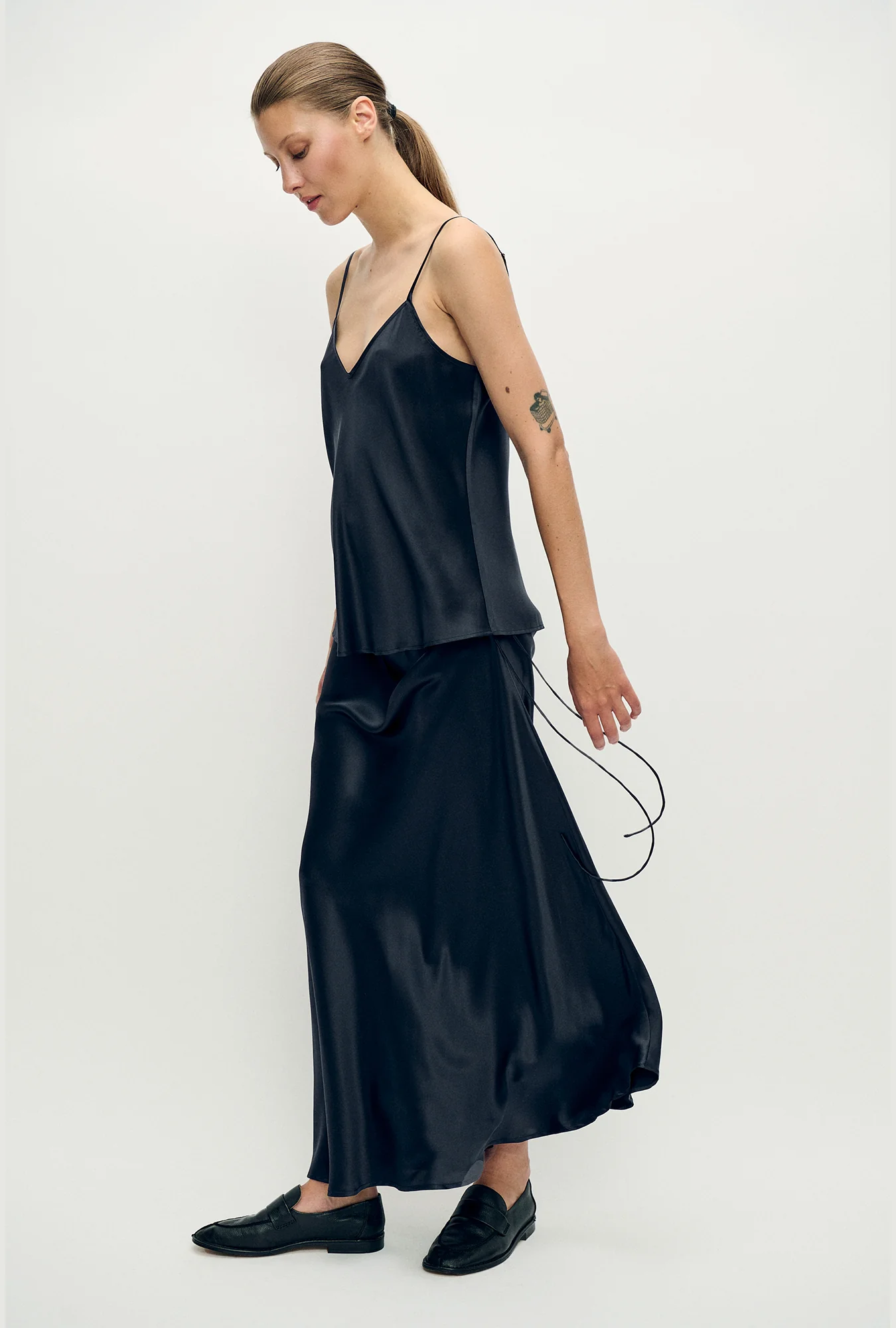 Bias Cut Cami Black - Image 4