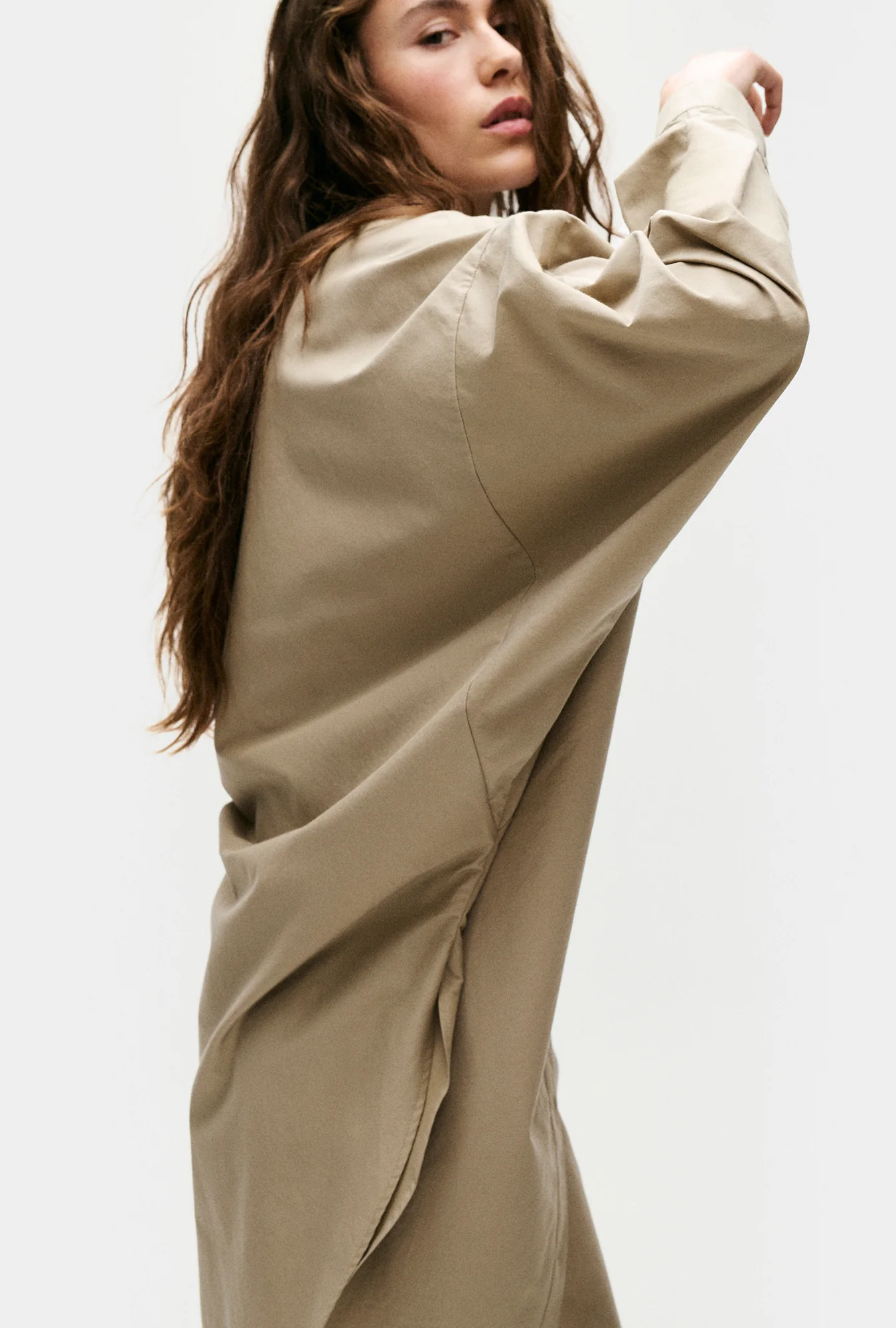 Cotton Silk Round Shirt Graphite - Image 4