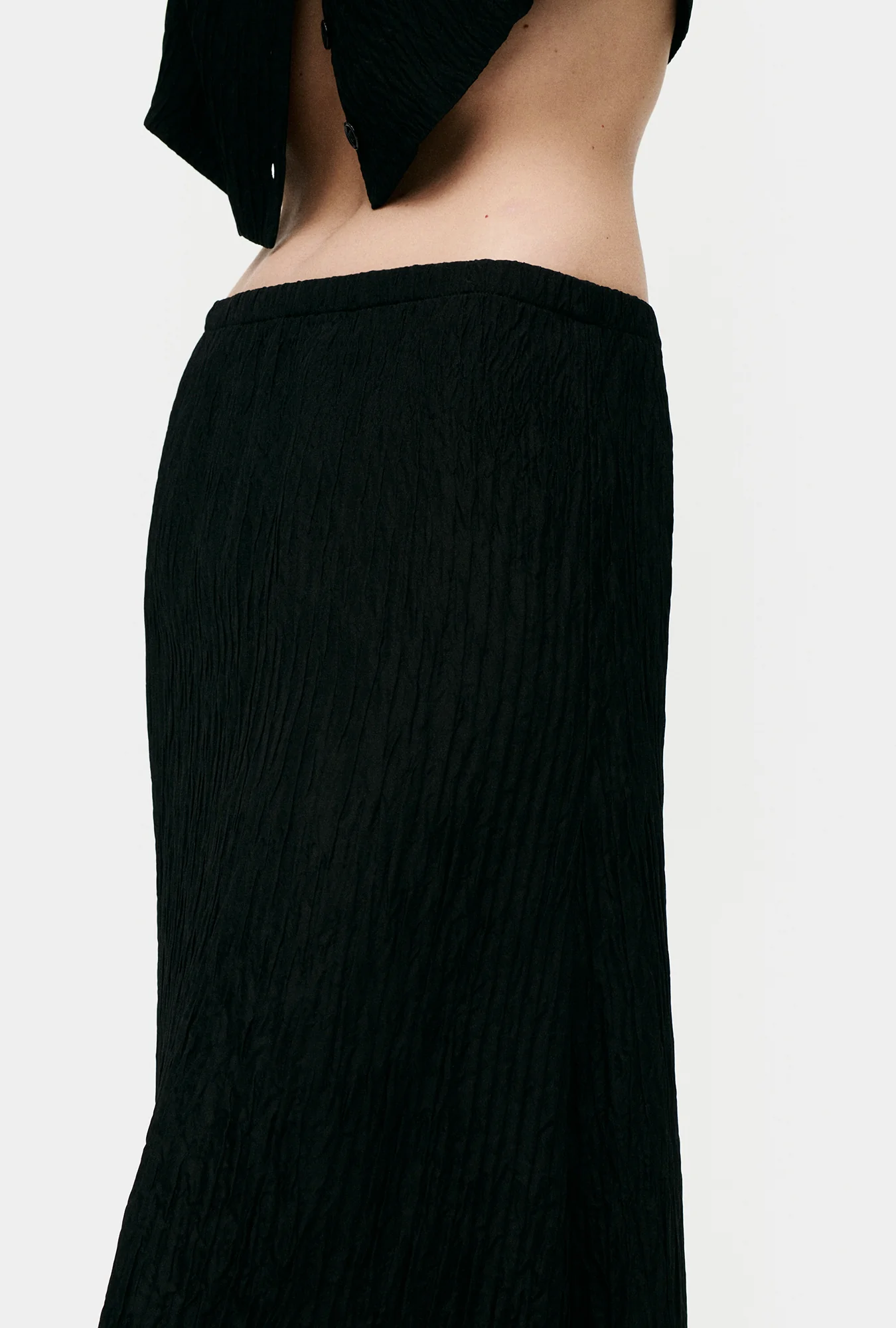 Crinkle Long Bias Cut Skirt Black - Image 5