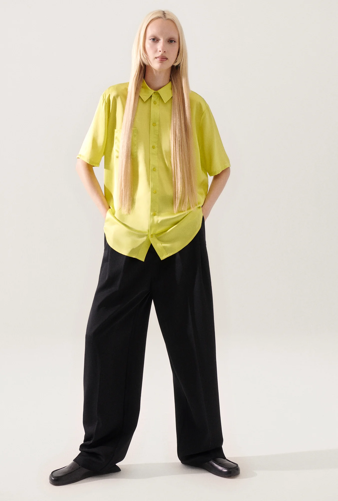 Short Sleeve Boyfriend Shirt Absinthe - Image 3