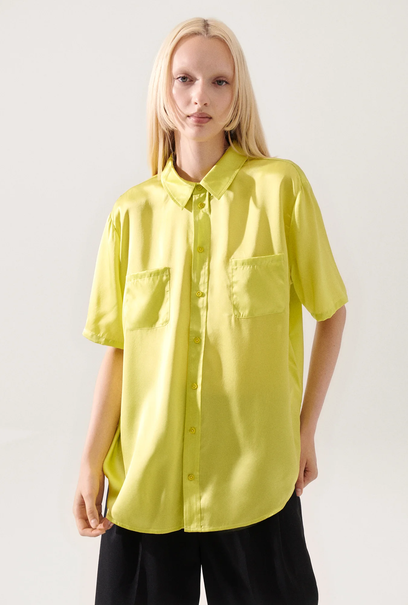 Short Sleeve Boyfriend Shirt Absinthe - Image 4