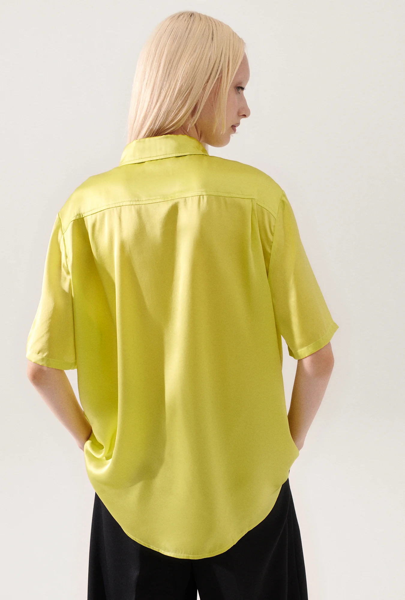 Short Sleeve Boyfriend Shirt Absinthe - Image 5