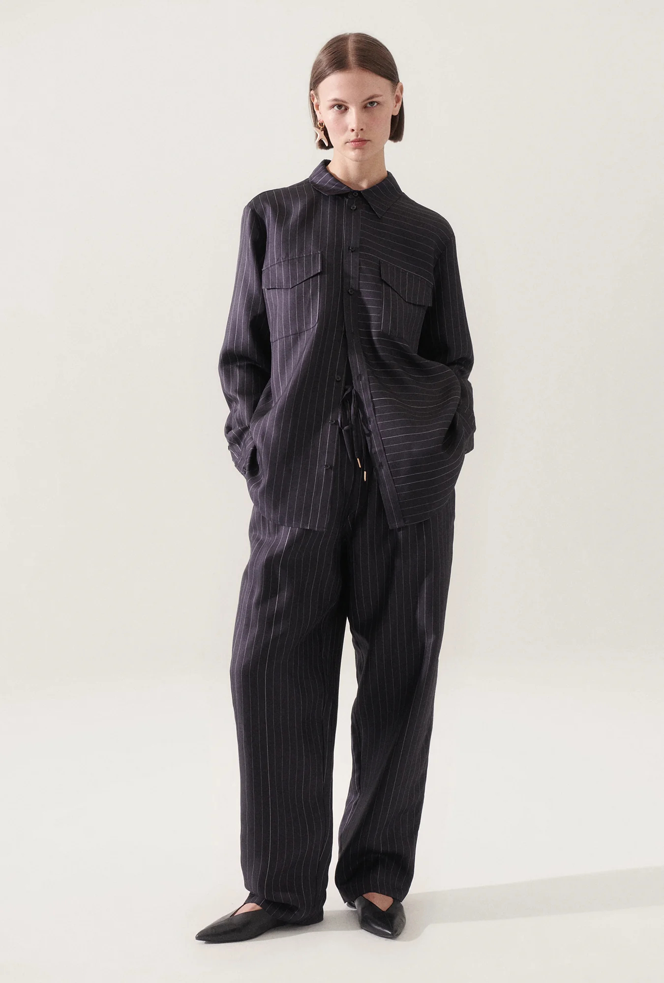 Twill Boyfriend Shirt Pinstripe Black / White - Image 5