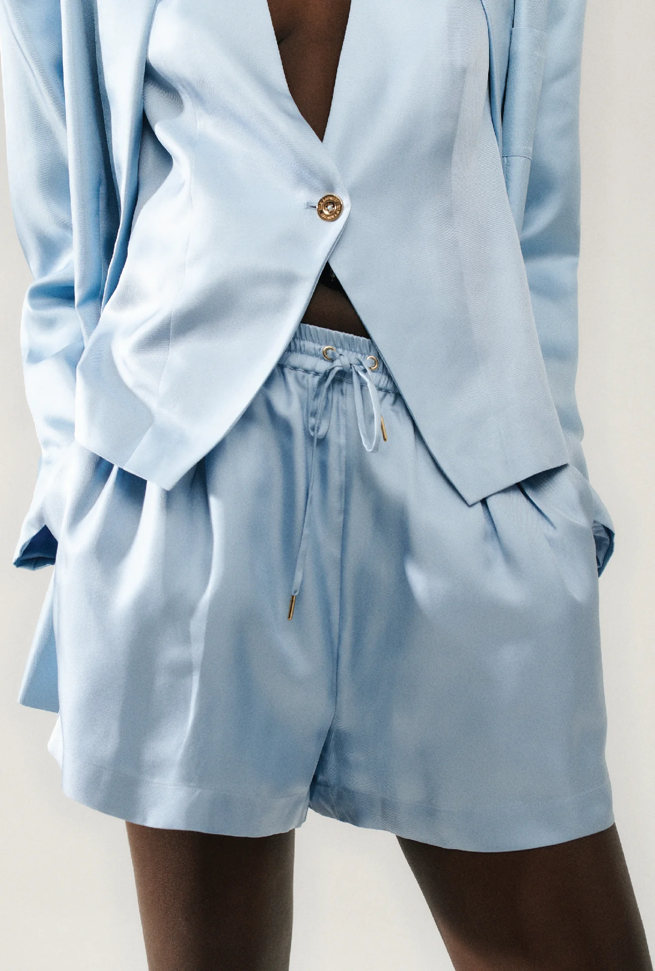 Twill Slouch Shorts Sky - Image 5